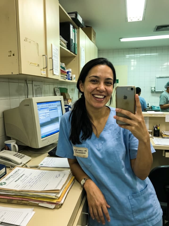Dra. Camila Sato